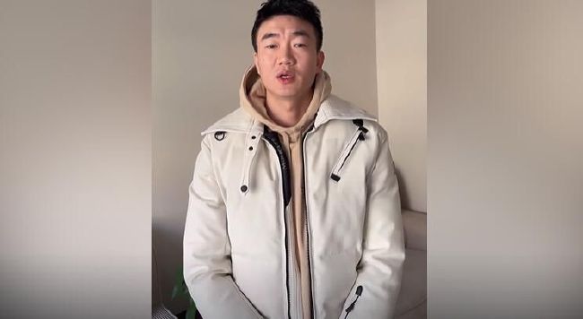 ——哈维从哈维来到球队后，我们就在完成着杰出的工作，他带回了巴萨的哲学，也提拔了很多年轻人。